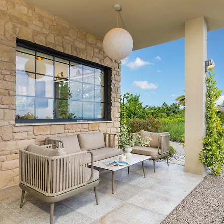 St. Hedonist Villa *