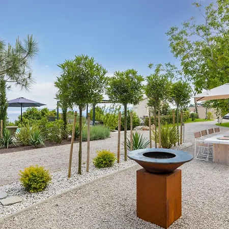 St. Hedonist Villa