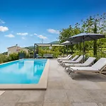 Villa St Hedonist By Villsy *