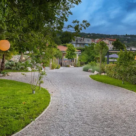 Villa St Hedonist By Villsy
