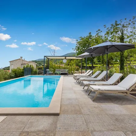 Villa St Hedonist By Villsy *